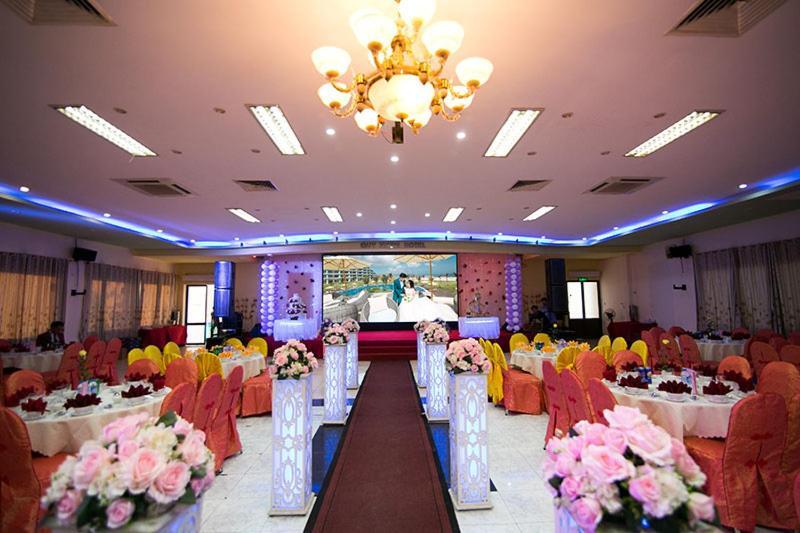 Quy Nhon Hotel Bagian luar foto